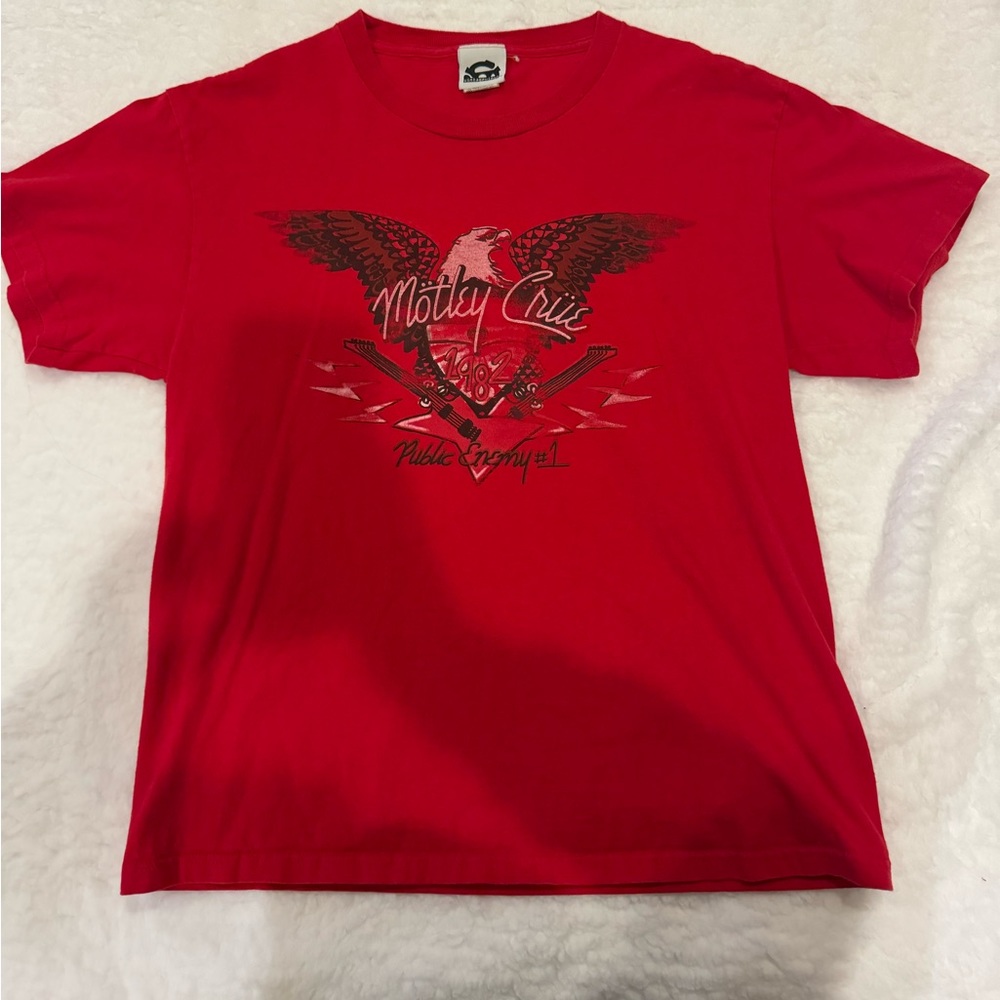 Vintage Motley Crue size Medium tee